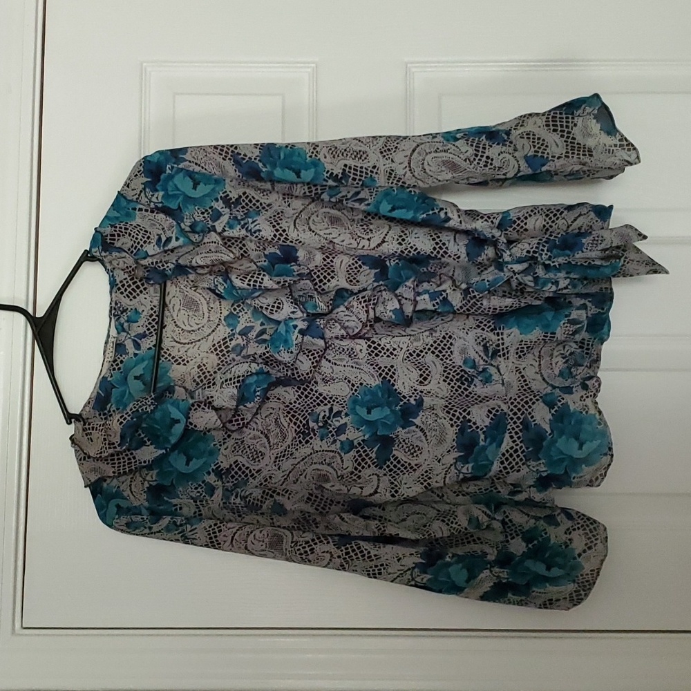 Allison Taylor medium top